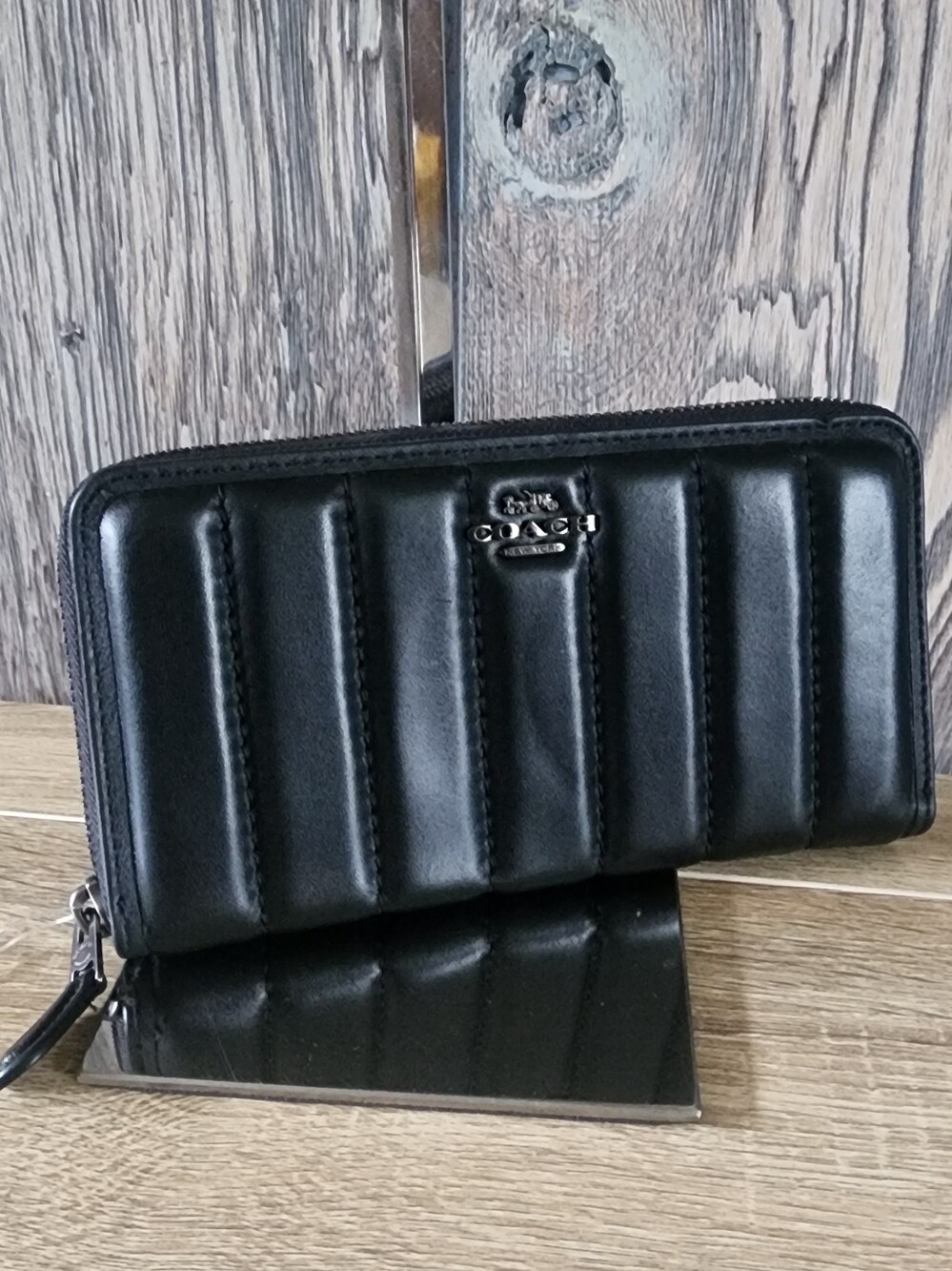 Coach Puffy Wallet (Black & Gunmetal)